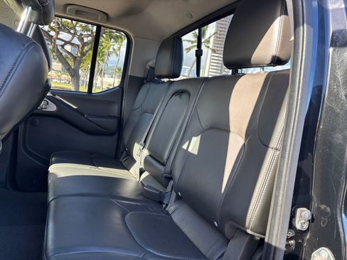 Used 2020 Nissan Frontier PRO-4X AWD/4WD image 10