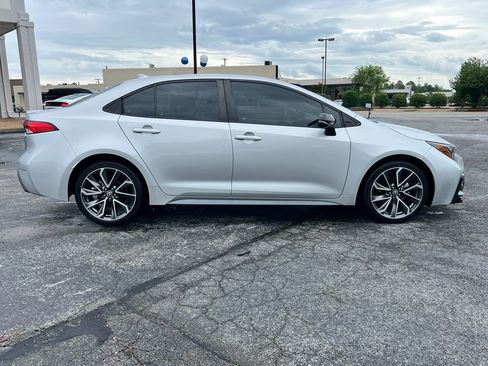 Used 2022 Toyota Corolla SE FWD image 8