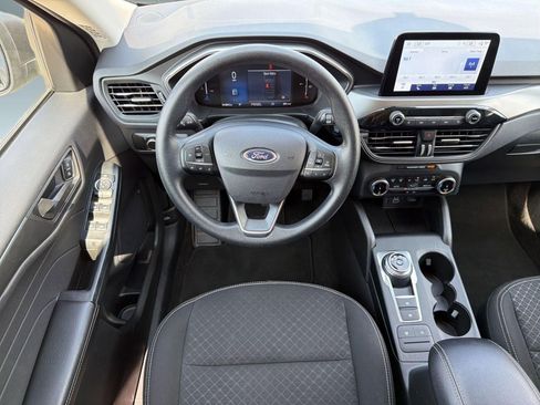 Used 2025 Ford Escape Active image 26