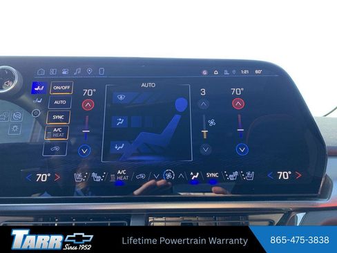 New 2026 Chevrolet Equinox EV RS w/ Convenience Package II AWD/4WD image 17