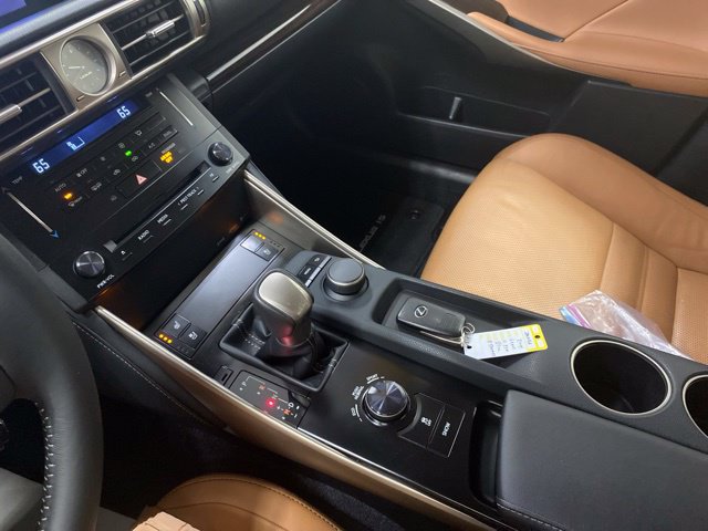 Used 2014 Lexus IS 350 w/ Luxury Package w/Brown Wood RWD image 14