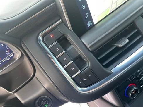 Used 2023 Chevrolet Tahoe Z71 w/ Off-Road Capability Package image 24