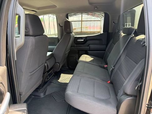 Used 2020 Chevrolet Silverado 1500 LT AWD/4WD image 25