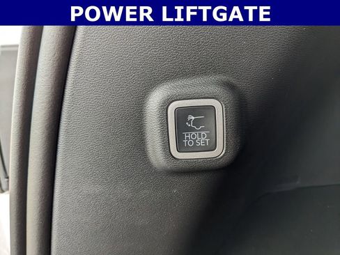 New 2026 Jeep Cherokee Overland image 17