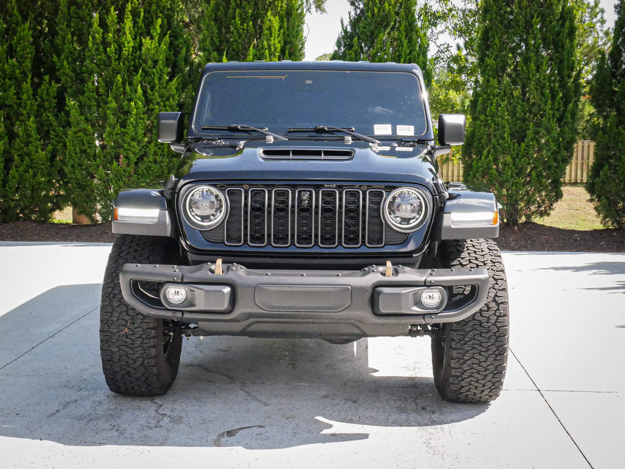Used 2024 Jeep Wrangler Unlimited Rubicon 392 AWD/4WD image 3