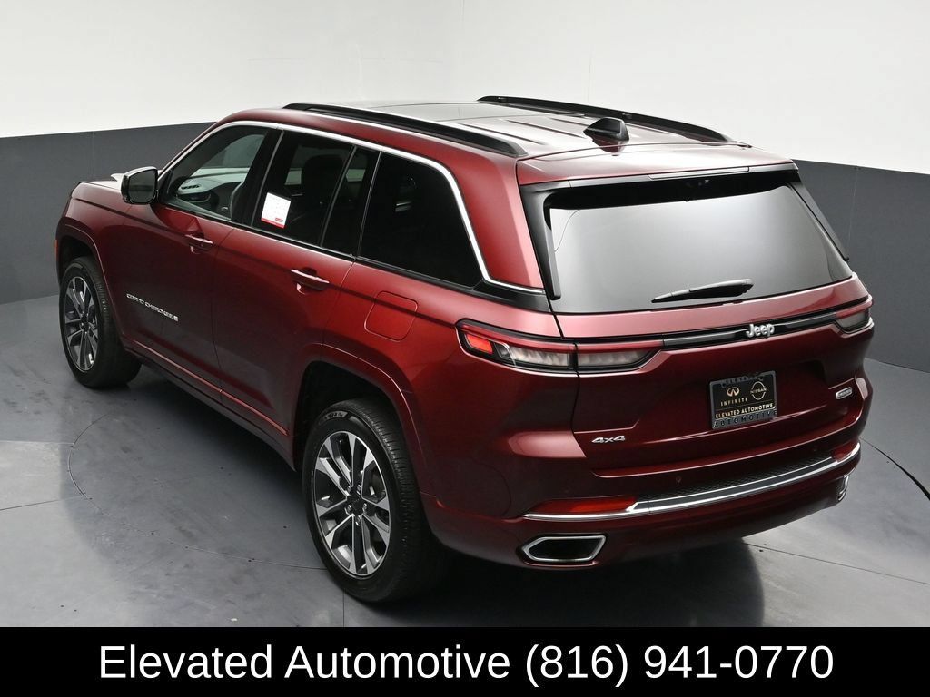 Used 2025 Jeep Grand Cherokee Overland w/ Adv Protech Group III AWD/4WD image 25