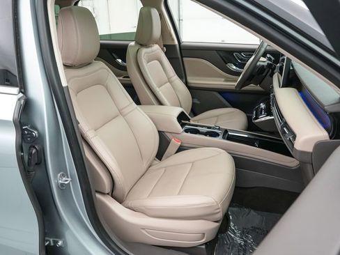 Used 2023 Lincoln Corsair Reserve w/ Equipment Group 201A image 23