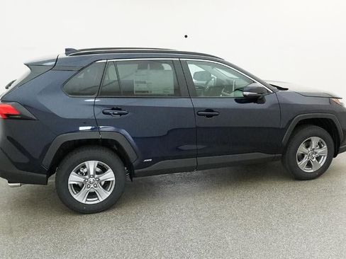 New 2025 Toyota RAV4 XLE image 10