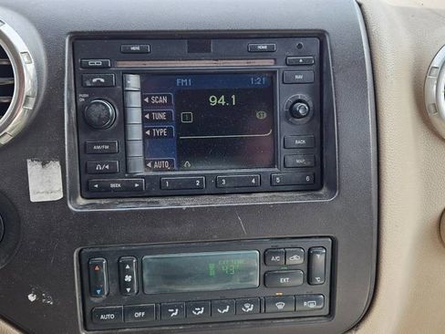 Used 2003 Ford Expedition Eddie Bauer image 10