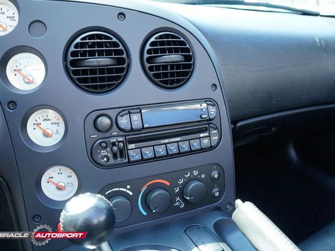 Used 2004 Dodge Viper SRT-10 image 39