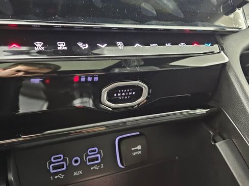 New 2026 Jeep Grand Cherokee L Limited w/ Limited Altitude Package image 27