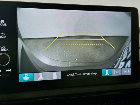 Used 2024 Honda CR-V Sport Touring image 16