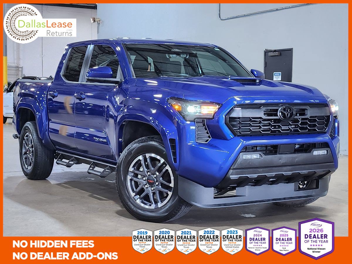 Used 2024 Toyota Tacoma TRD Sport AWD/4WD image 1