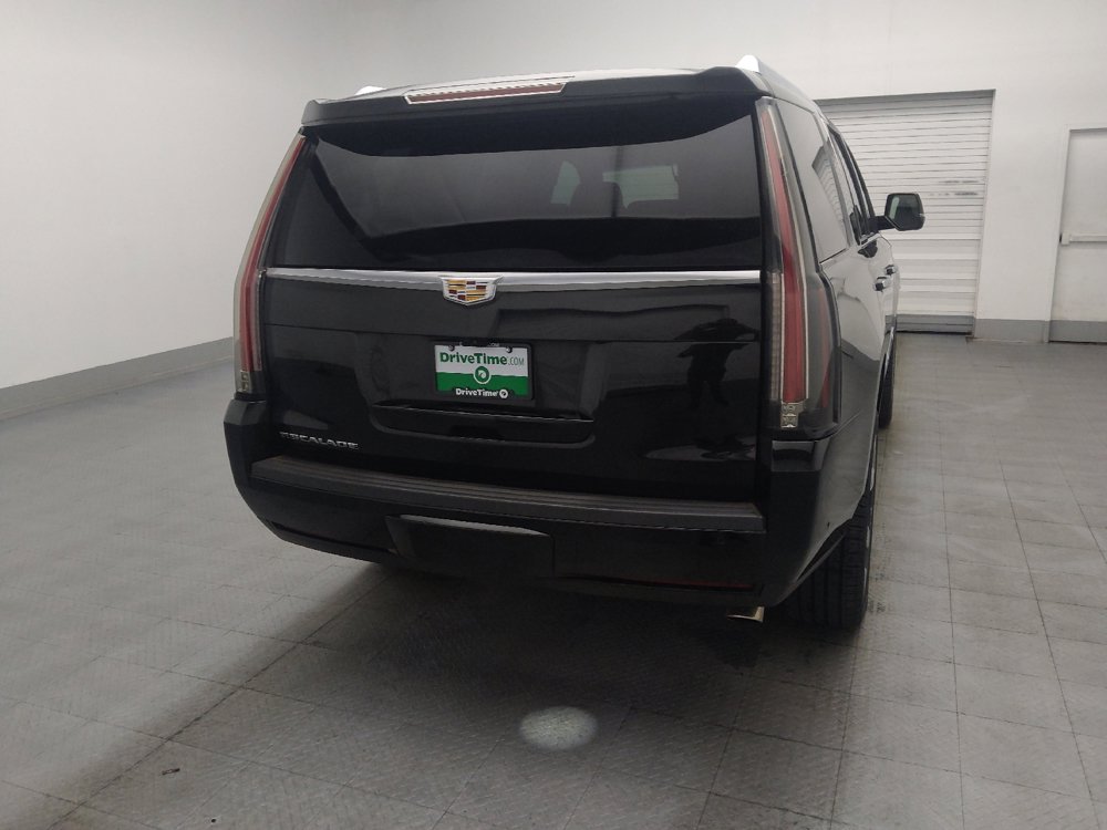 Used 2019 Cadillac Escalade Premium Luxury RWD image 7