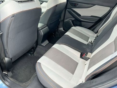 Used 2018 Subaru Crosstrek 2.0i Premium AWD/4WD image 18