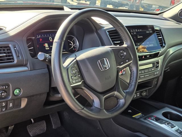 Used 2025 Honda Passport EX-L image 18