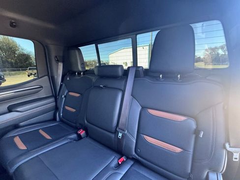 Used 2024 GMC Sierra 1500 AT4 w/ Technology Package image 13