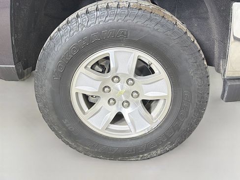 Used 2016 Chevrolet Silverado 1500 LT AWD/4WD image 26