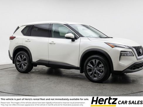 Used 2025 Nissan Rogue SV AWD/4WD image 1