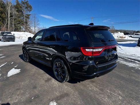 Used 2023 Dodge Durango R/T w/ Hemi Orange Plus Package image 3