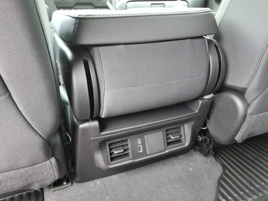 New 2026 Chevrolet Silverado 2500 Custom w/ Custom Value Package AWD/4WD image 17