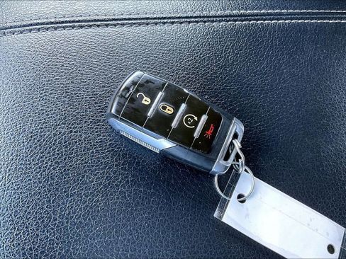 Used 2019 RAM 1500 Big Horn image 14