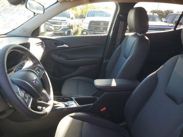 Used 2025 Buick Encore GX Preferred w/ Comfort Package FWD image 11