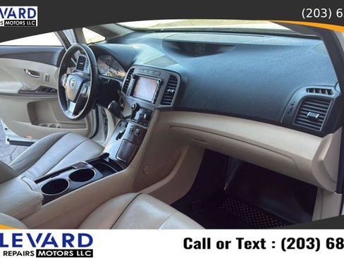 Used 2013 Toyota Venza Limited AWD/4WD image 39