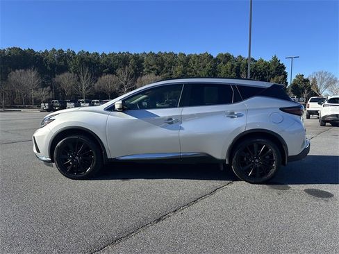 Certified 2022 Nissan Murano SV w/ Cargo Package image 5