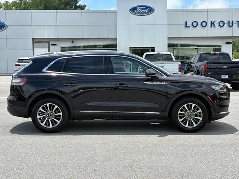 Used 2021 Lincoln Nautilus FWD w/ Equipment Group 101A image 6