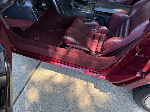 Used 1993 Chevrolet Corvette Convertible RWD image 56