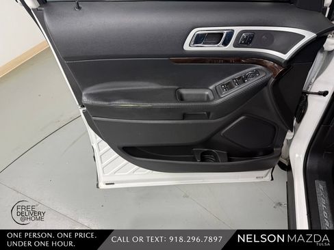 Used 2015 Ford Explorer Limited w/ Equipment Group 302A FWD image 19