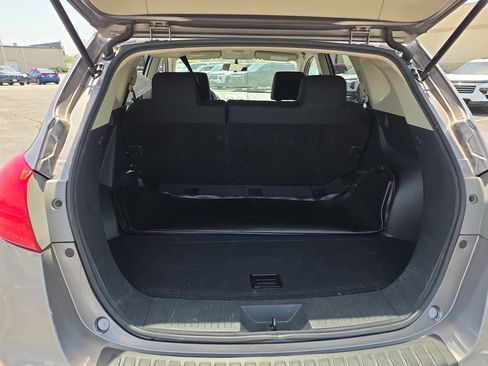Used 2010 Nissan Rogue SL FWD image 12