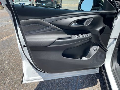 New 2026 Buick Envista Sport Touring w/ Convenience I Package FWD image 15