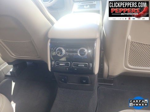 Used 2023 Lincoln Aviator AWD w/ Premium Package image 15