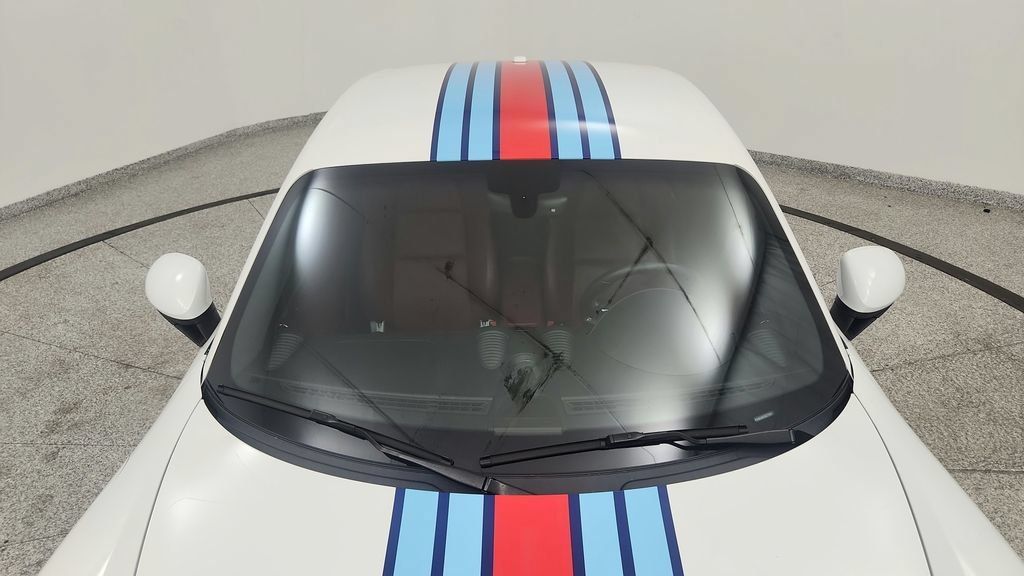 Used 2018 Porsche 718 Cayman GTS RWD image 13