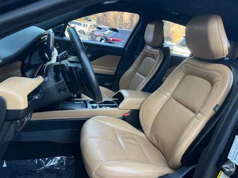 Used 2020 Lincoln Corsair Reserve image 13