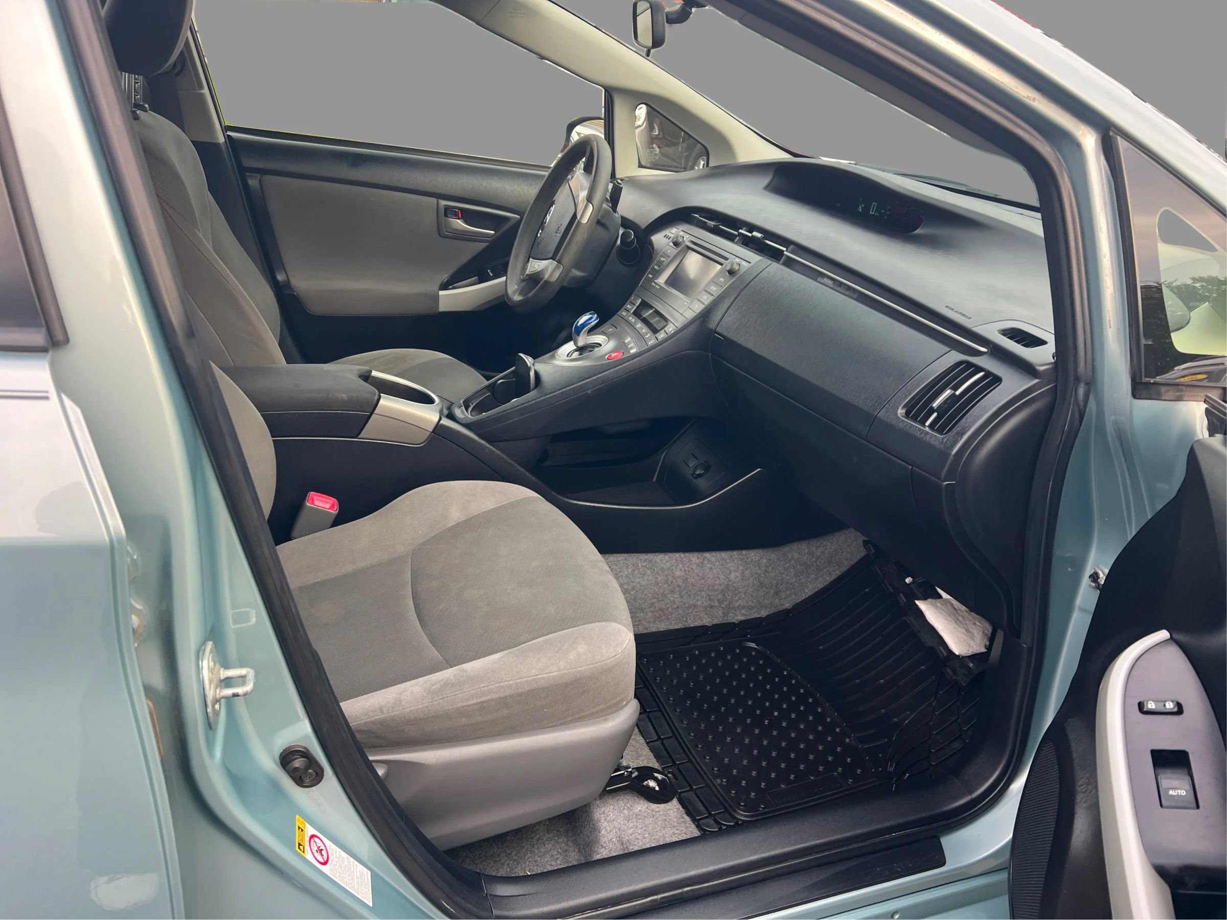 Used 2013 Toyota Prius Three FWD image 24