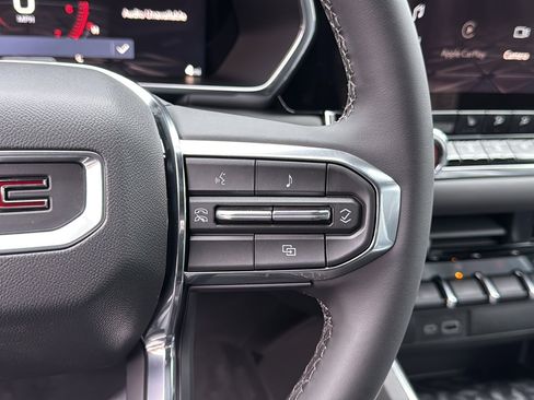 New 2026 GMC Canyon Elevation w/ Convenience Package image 12