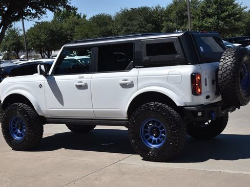 Used 2022 Ford Bronco Outer Banks AWD/4WD image 11