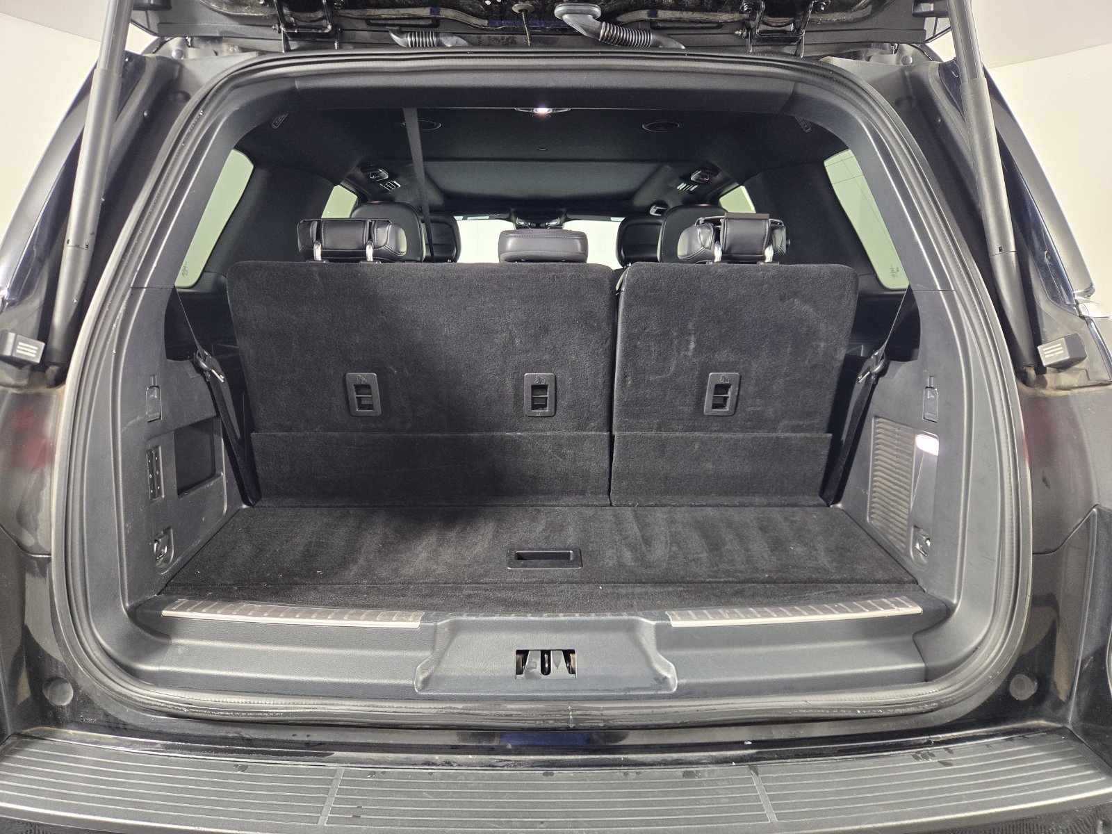 Used 2024 Lincoln Navigator Premiere AWD/4WD image 11
