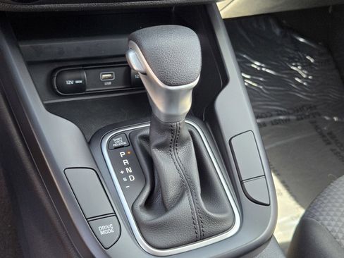 Certified 2025 Kia Soul LX FWD image 20