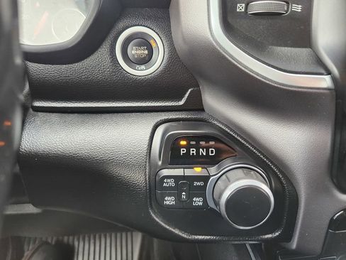 Used 2019 RAM 1500 Big Horn image 24