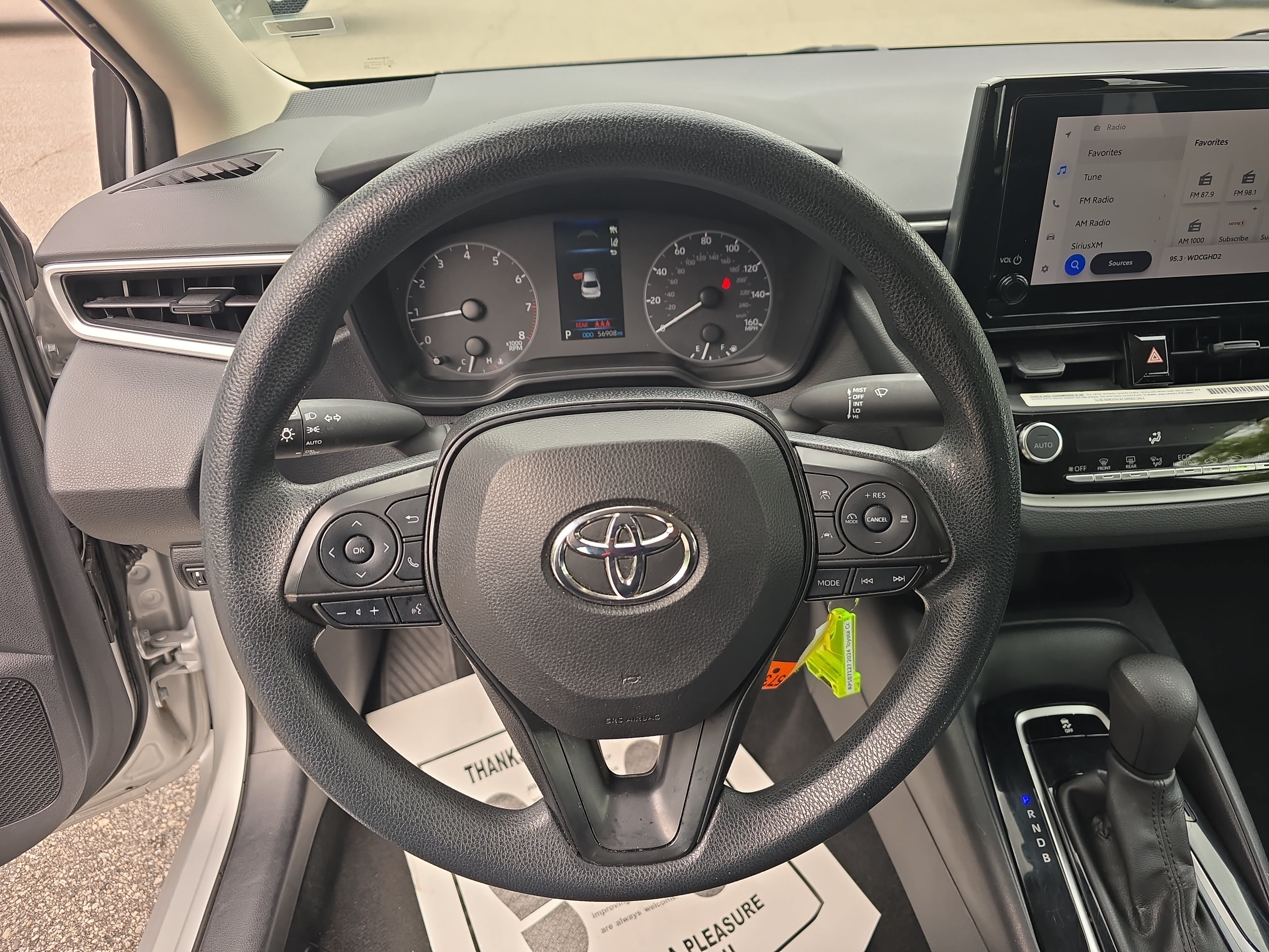 Used 2024 Toyota Corolla LE FWD image 15