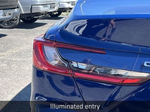 Used 2025 Toyota Camry LE w/ Convenience Package FWD image 10