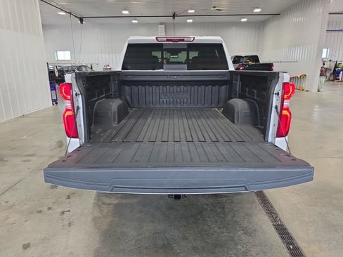 Used 2024 Chevrolet Silverado 1500 High Country w/ Technology Package AWD/4WD image 25