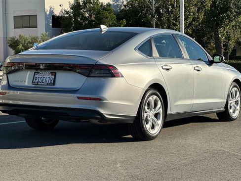 Certified 2025 Honda Accord LX image 4