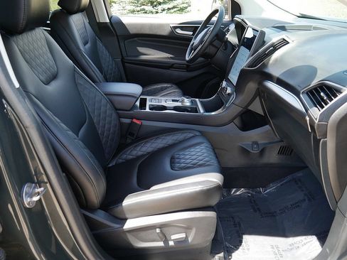Used 2024 Ford Edge Titanium AWD/4WD image 57