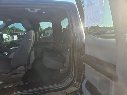 Used 2018 Ford F150 XL w/ Equipment Group 101A Mid AWD/4WD image 8
