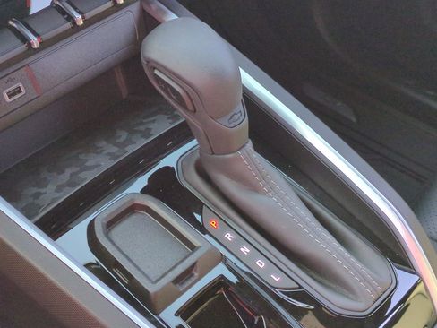 New 2026 Chevrolet Colorado W/T image 40